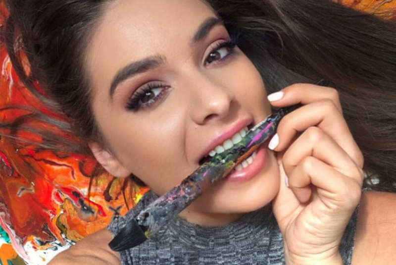 Blog / Fenomenálna maliarka Lucia Rubeljová zajtra výstavy svoje obrazy - foto Blog / Fenomenálna maliarka Lucia Rubeljová zajtra výstavy svoje obrazy - foto